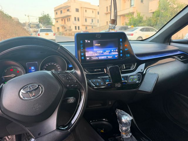 טויוטה C-HR