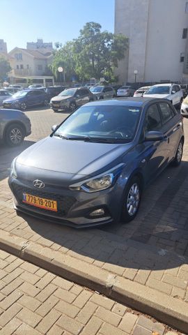 מודעת רכב יונדאי i20