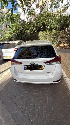 טויוטה אוריס