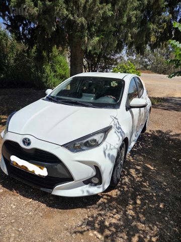 מודעת רכב טויוטה יאריס