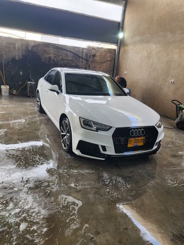 אאודי A4