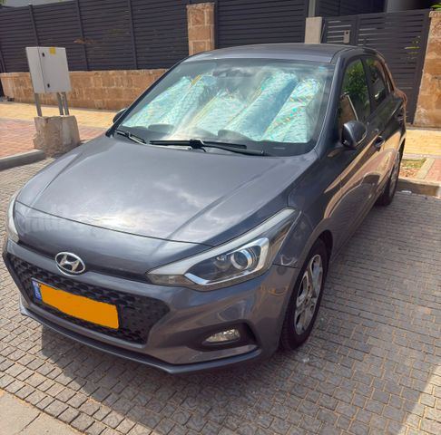 יונדאי i20