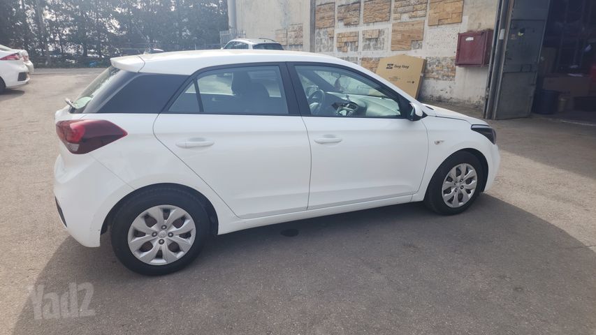 יונדאי i20