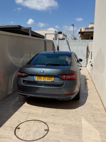 סקודה סופרב