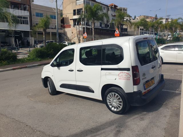 מודעת רכב טויוטה פרואייס סיטי