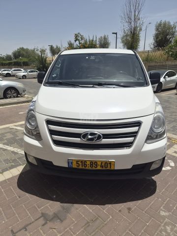 מודעת רכב יונדאי H-1 / i800