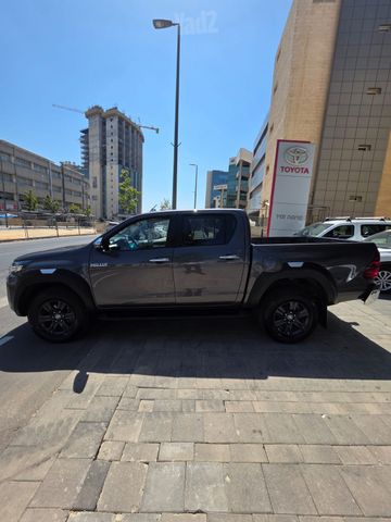 טויוטה היילקס
