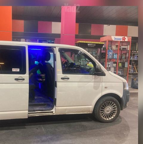 מודעת רכב פולקסווגן טרנספורטר