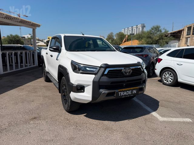 טויוטה היילקס