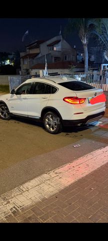 ב מ וו X4