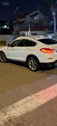 ב מ וו X4