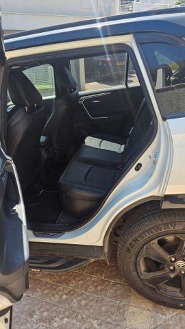 מודעת רכב טויוטה RAV4