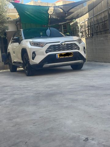 מודעת רכב טויוטה RAV4