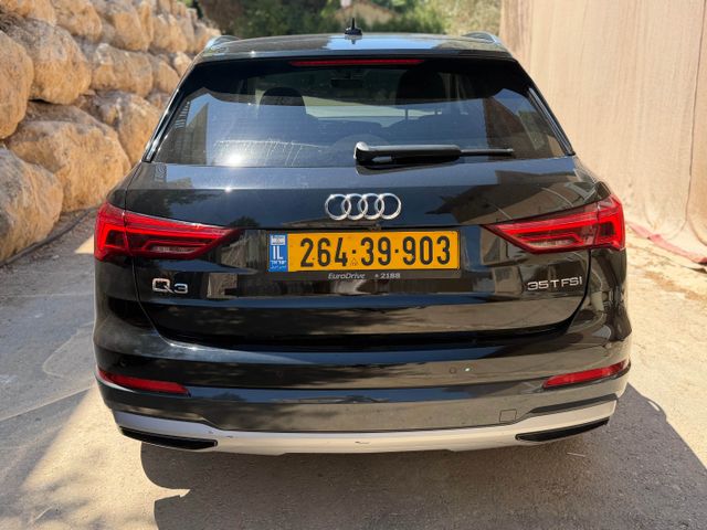 אאודי Q3
