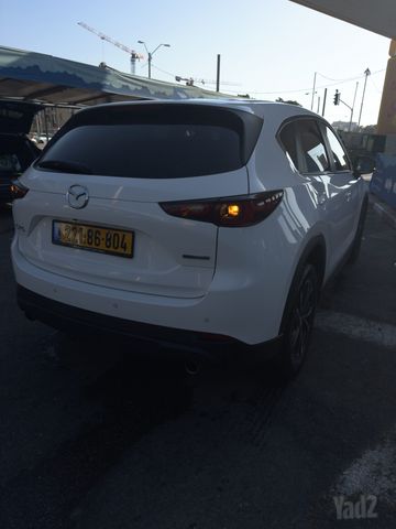מודעת רכב מאזדה CX-5