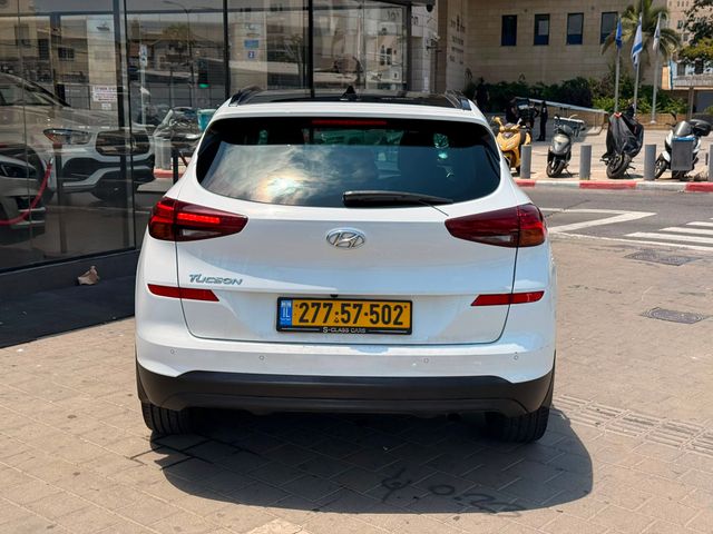 יונדאי טוסון