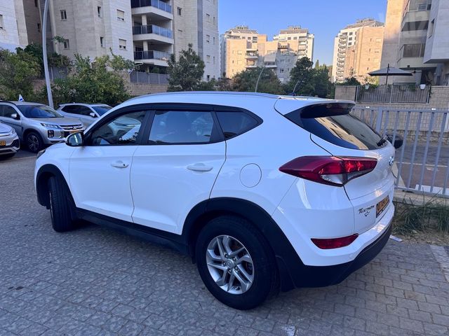 יונדאי טוסון