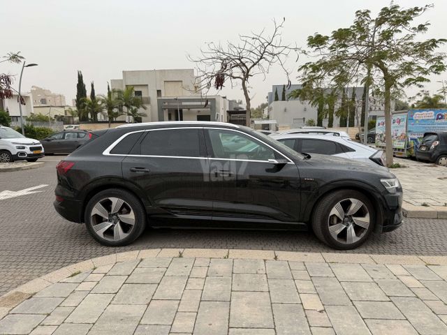 אאודי E-tron