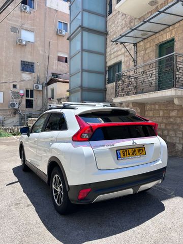 מיצובישי אקליפס קרוס