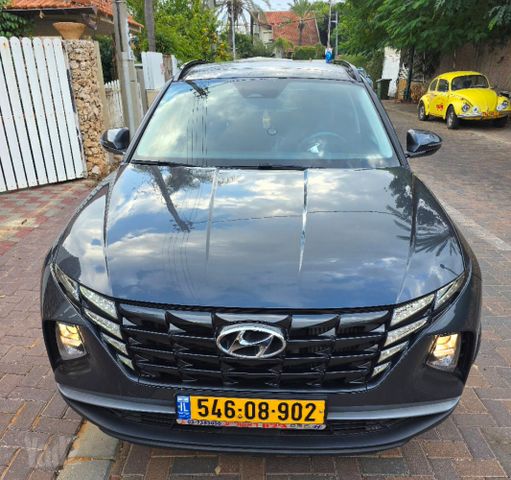 טוסון Luxury אוט׳ 1.6 (180 כ״ס)