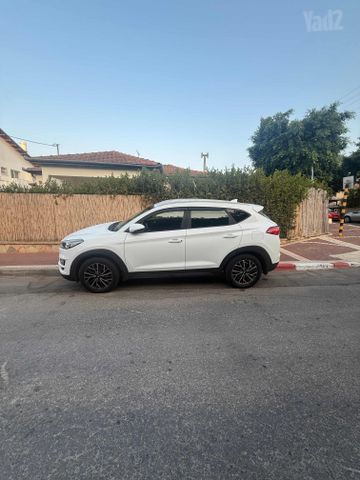 יונדאי טוסון