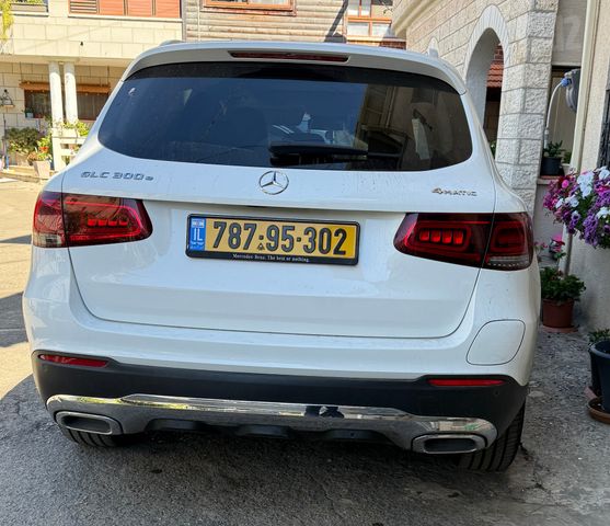 מרצדס-בנץ GLC