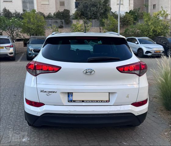 יונדאי טוסון