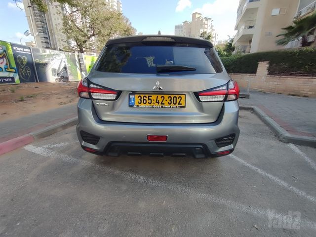 מיצובישי ASX