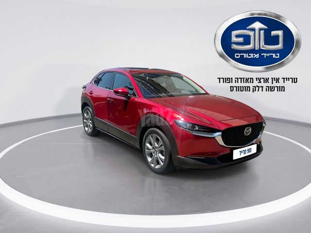 מודעת רכב מאזדה CX-30