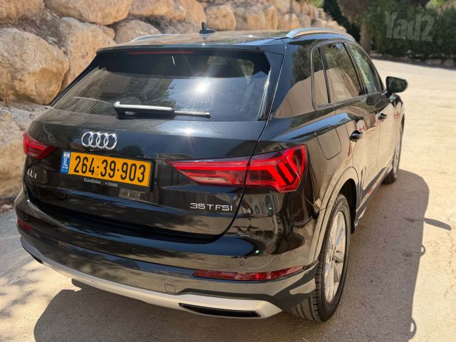 אאודי Q3