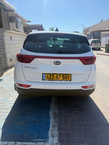 קיה ספורטז'