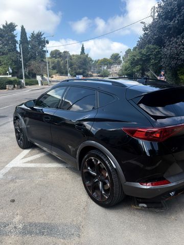 פורמנטור 4X2 VZ פלאג-אין אוט׳ 1.4 (245 כ״ס)