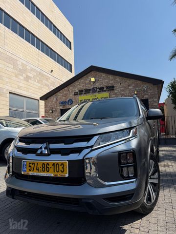מודעת רכב מיצובישי ASX 2