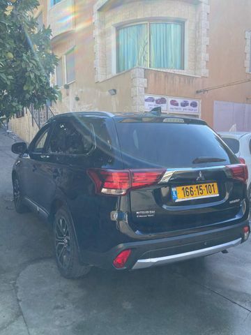 מודעת רכב מיצובישי אאוטלנדר
