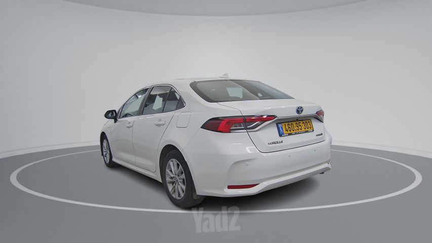 טויוטה קורולה