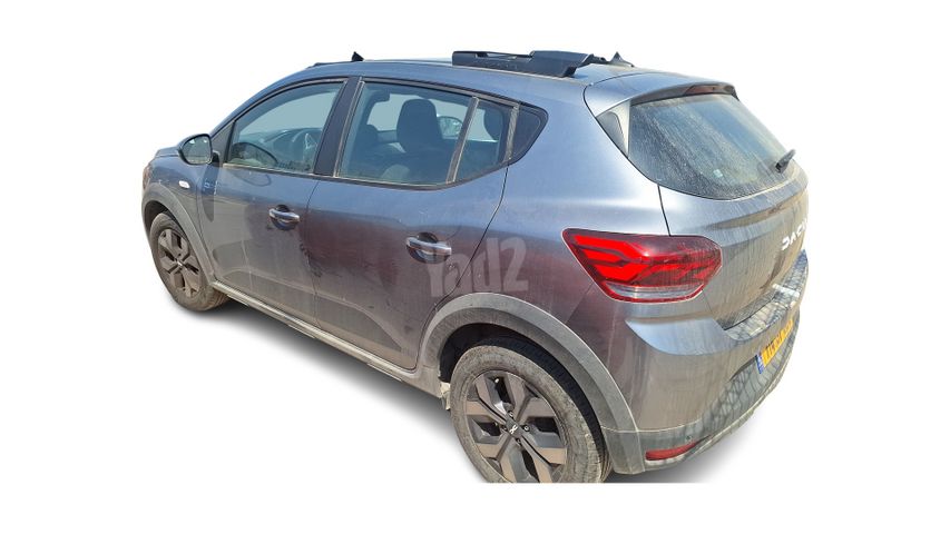 דאצ'יה סנדרו Stepway
