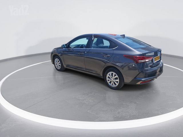 יונדאי אקסנט i25