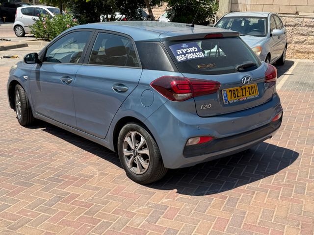 יונדאי i20