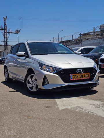 יונדאי i20