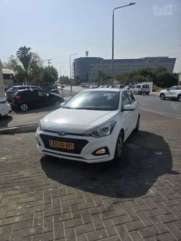 יונדאי i20