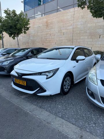 טויוטה קורולה