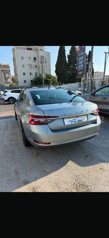 סקודה סופרב