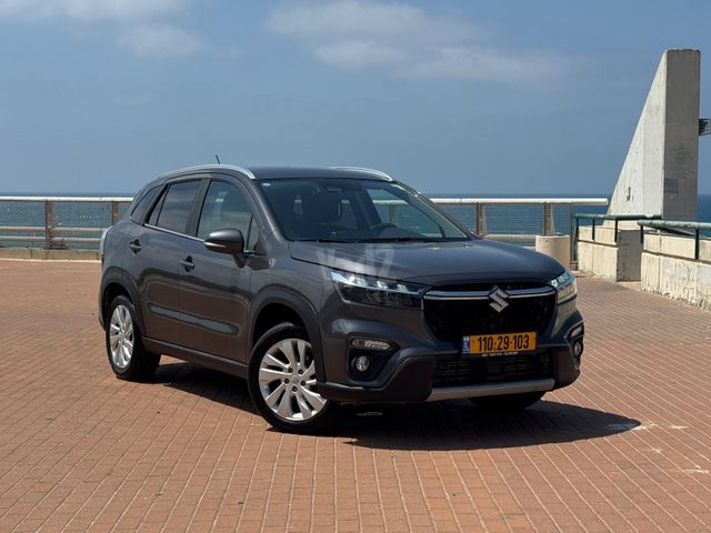 סוזוקי S-Cross
