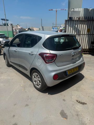 יונדאי i10