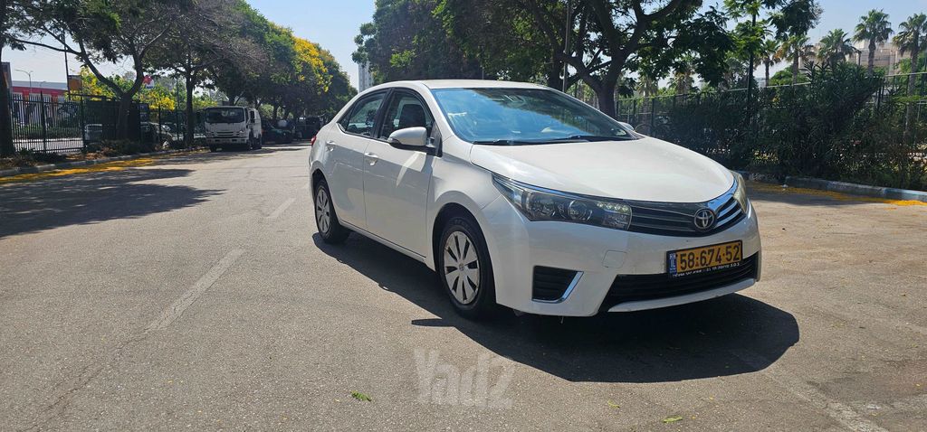 טויוטה קורולה