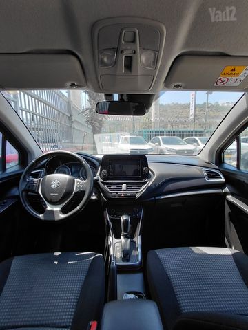 סוזוקי S-Cross