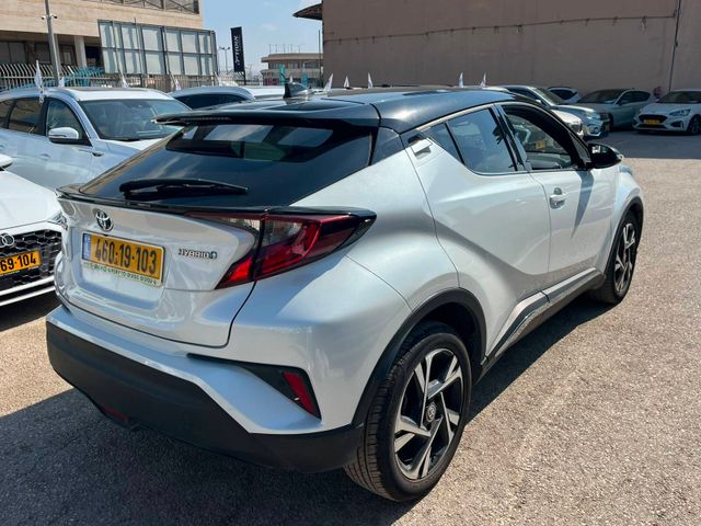טויוטה C-HR