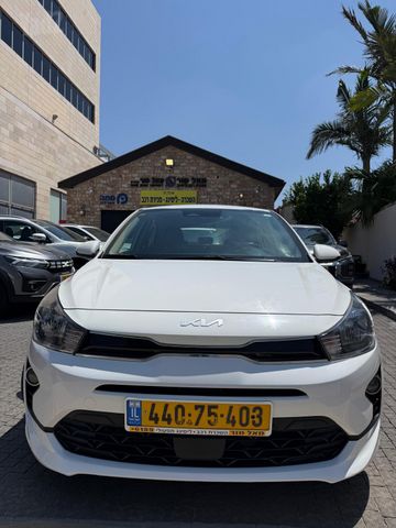 מודעת רכב קיה ריו 1