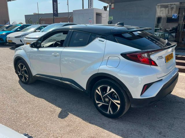 טויוטה C-HR
