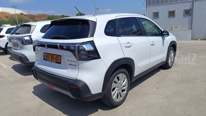 סוזוקי S-Cross